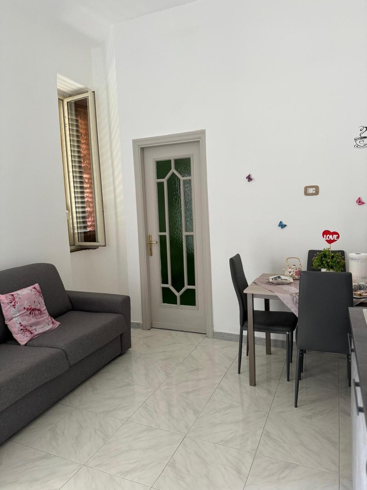 House La Smorfia * Naples